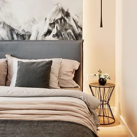 Апартаменти Kalaranna Plaza View *